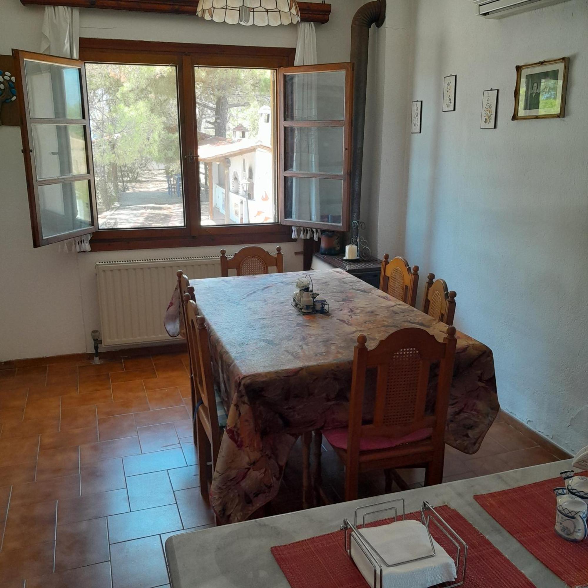Villa Costa Mama